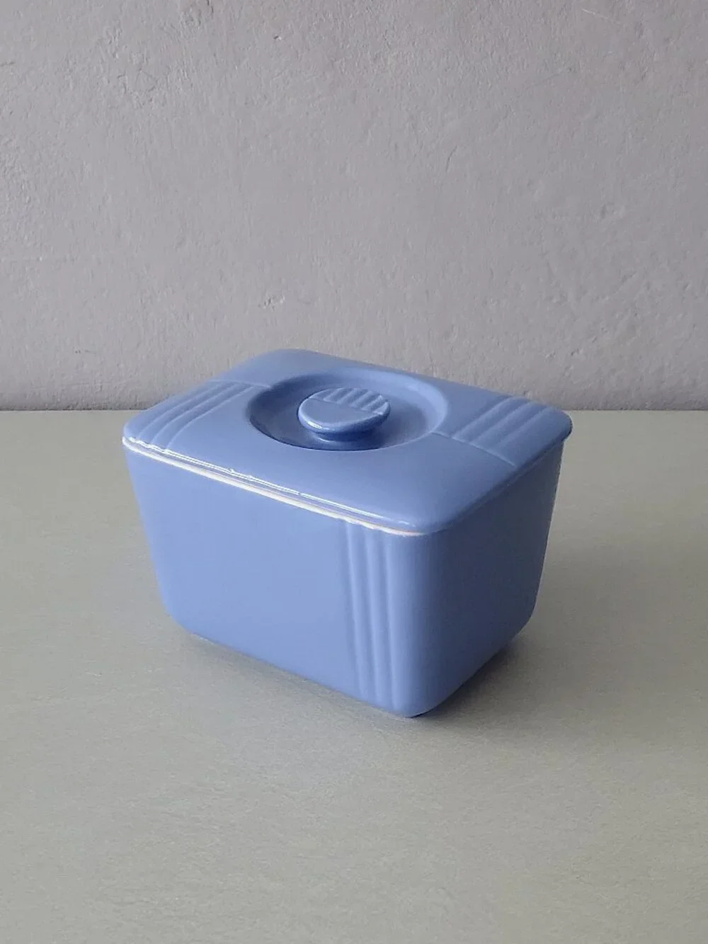 Westinghouse Ceramic Refrigerator Dish with Lid/ Art Deco Hall Pottery